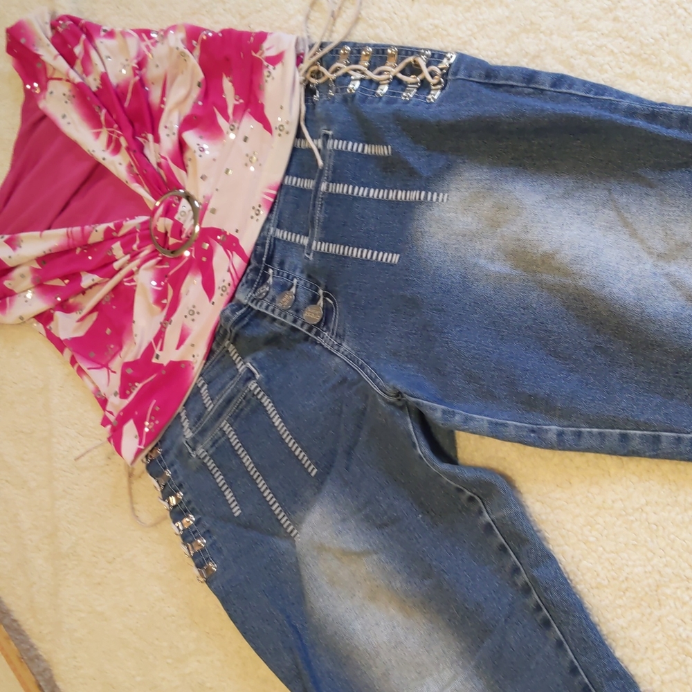 3/$25 Super Cute Crop Jeans